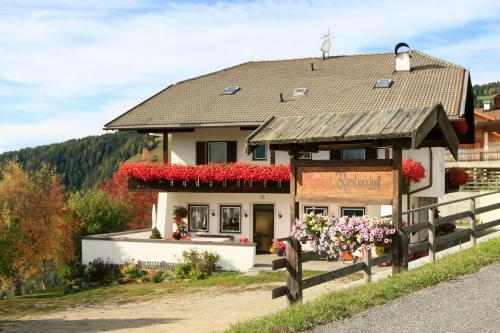Hostal Pension Rastnerhof