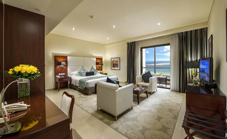 Apartamento Ramada Plaza Jumeirah Beach Residence Hotel