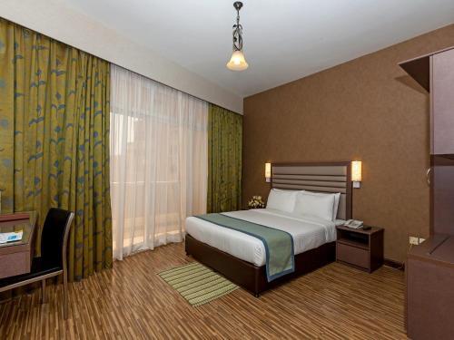 Florida International Hotel