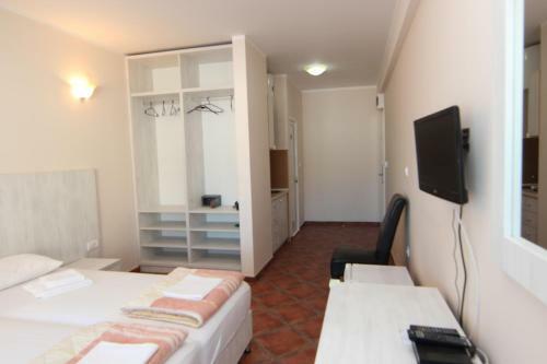 Mila & Aleksandr Apartments