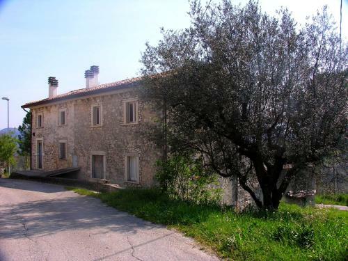 Agroturismo Ai Limiti ? 67 ? Stonehouse
