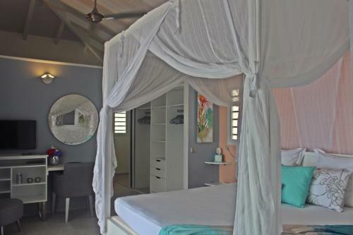 Villa Blue Moon