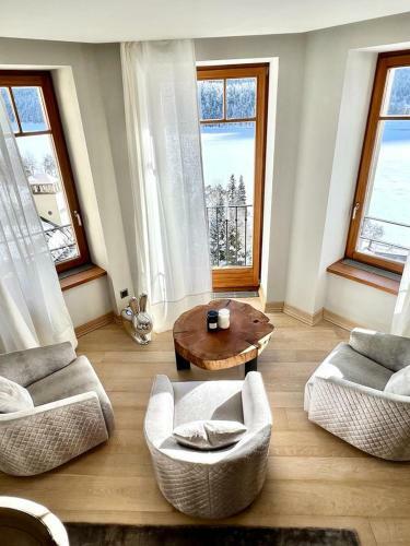 Apartamento Lussuoso Appartamento Al Centro Di St. Moritz