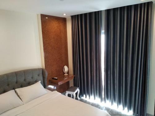 Peace Hotel