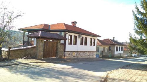 Hostal ????????????? ????