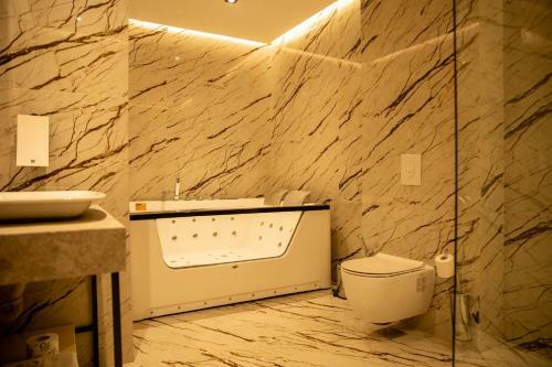 Palace Hotel & Spa