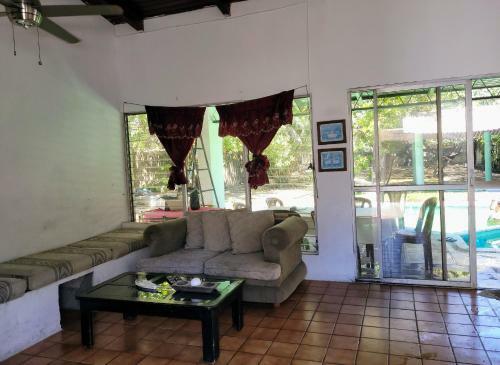 Chalet En Puerto Viejo Iztapa