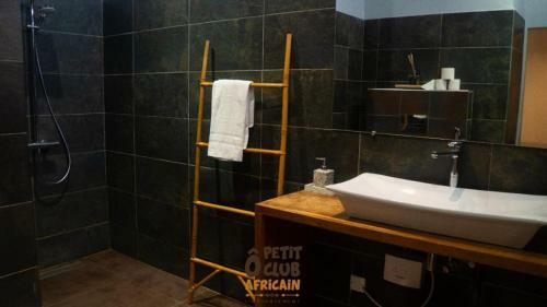 Bed & Breakfast O Petit Club Africain Dakar