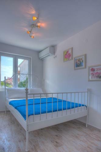 Hostal Domador Rooms & Apartments