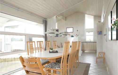 Holiday Home Knoldeb�kvej Hj�rring III