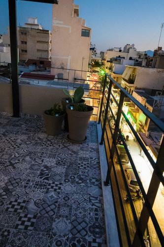 Yasemi Superb Two Floor Apartment