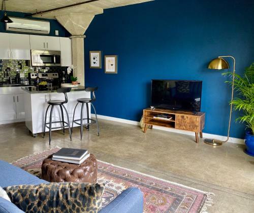 Apartamento The Midnight Loft By Bobou Design (King Suite)