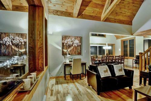 36- Chalet � Louer � Stoneham