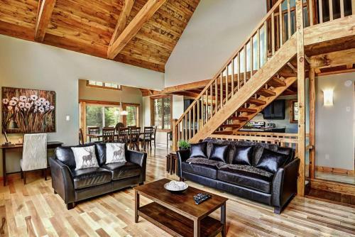 36- Chalet � Louer � Stoneham