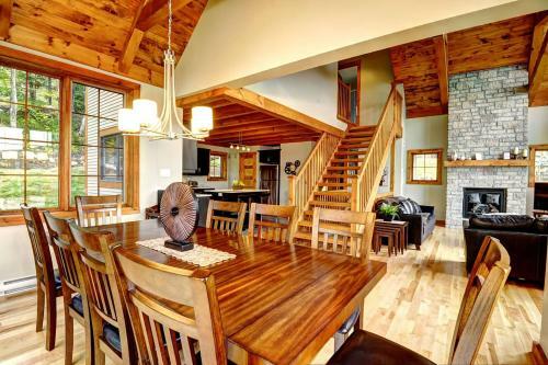 36- Chalet � Louer � Stoneham