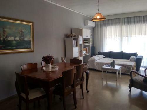 Konstantin Apartment