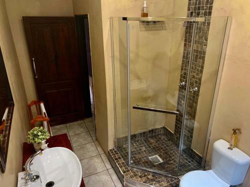 Hostal Douglas Villas