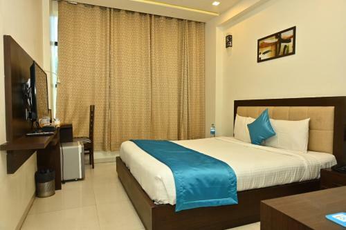 Blue Arrow Hotel Karwar