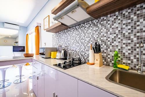 Sun Flower 2br Villa