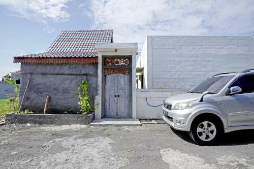 Hotel Oyo 90855 Teras Keong Canggu