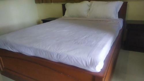 Hotel Oyo 90858 Mai Mena Canggu