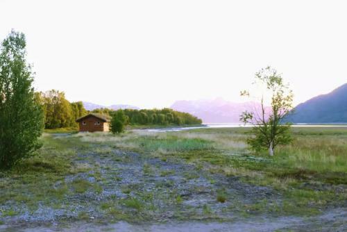 Lodge Cabin By The River