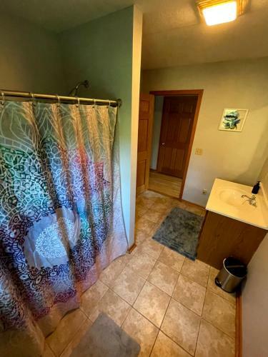 Peaceful Wooded Getaway - Near Mille Lacs