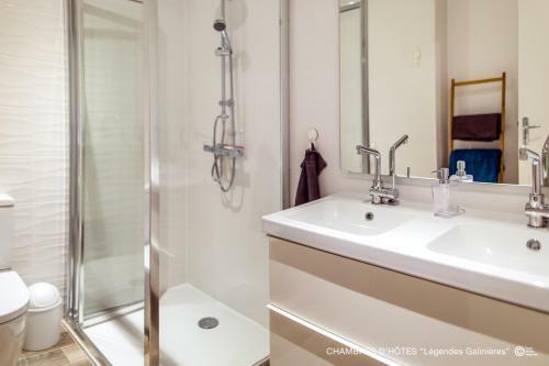 Bed & Breakfast Chambres D'h�tes "l�gendes Galini�res"