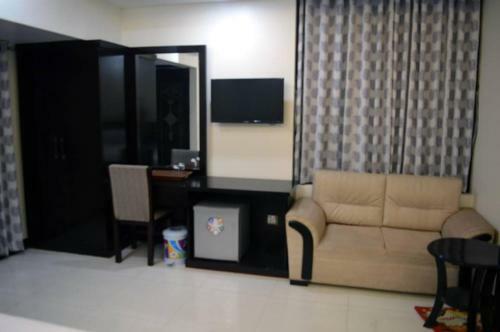 Hotel Elaf International