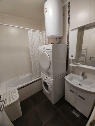 Nevo Apartment