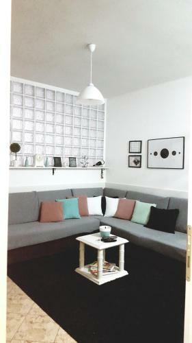 Love Tirana Apartment (Tanners' Mosque)