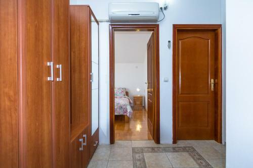 Apartments Elena
