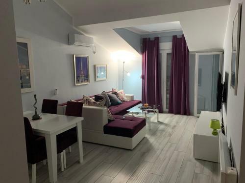Hostal Apartments Mm