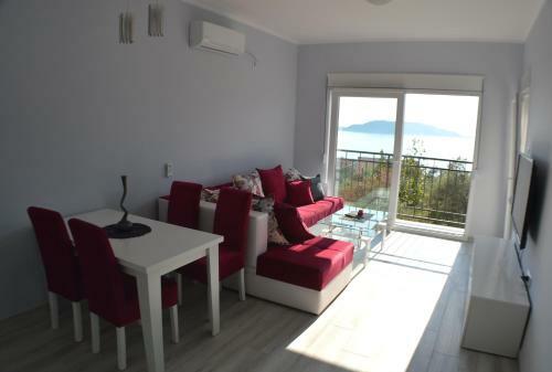 Hostal Apartments Mm