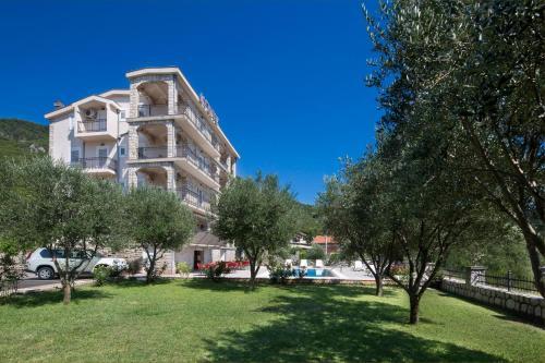 Apartments Konte