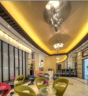Raintree Rolla Hotel
