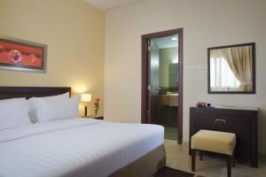 Time Topaz Hotel Apartment