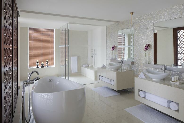 The H Hotel
