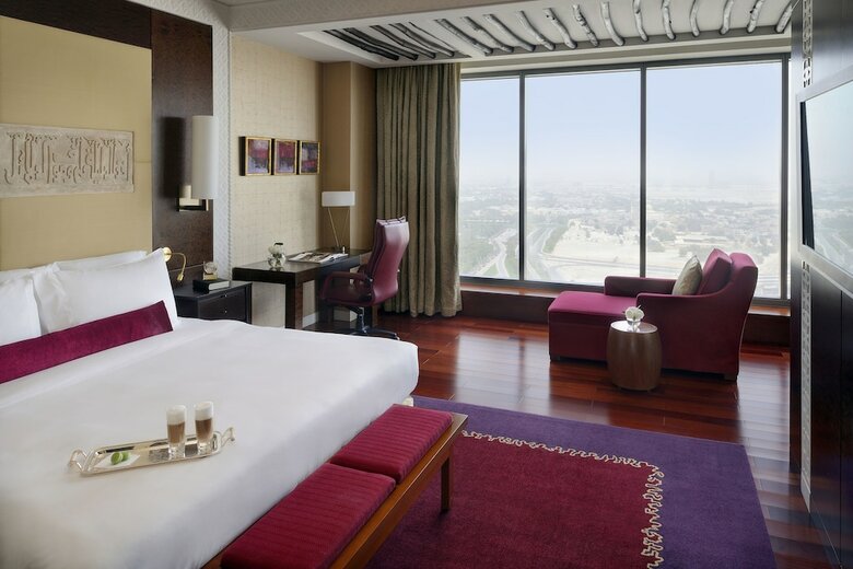 The H Hotel