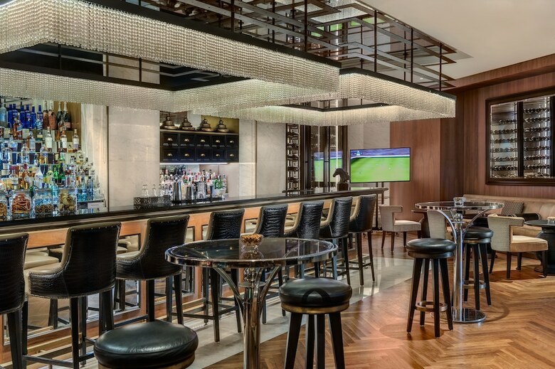 The H Hotel