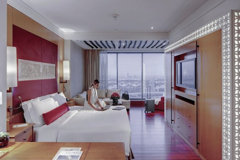 The H Hotel