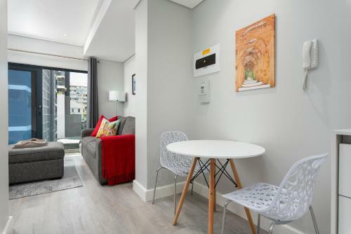 35 On Main Apartments