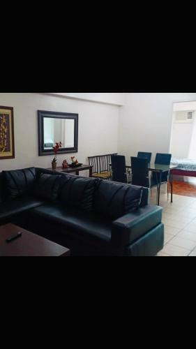 Apartamentos Makati Cbd Resort