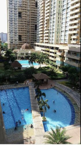 Apartamentos Makati Cbd Resort