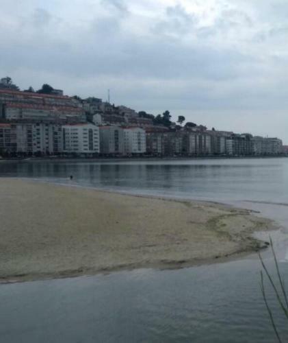 Chalet En Urbanizaci�n Con Piscina
