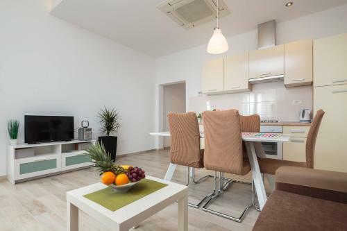 Apartmani Ujakovic