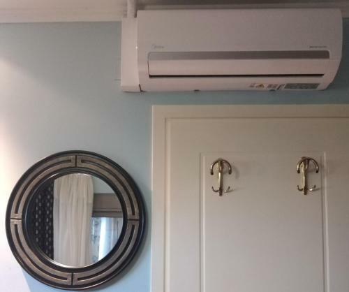 "blue Apartment" Close To Port & Center
