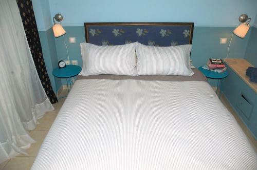 "blue Apartment" Close To Port & Center