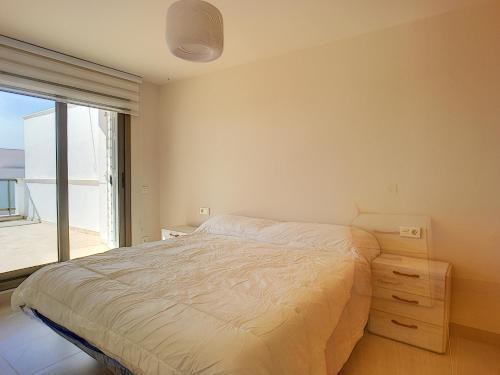Apartment With Views On The Sea & Golf 4217