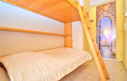 Nice Apartment In Le Grau Du Roi With 1 Bedrooms